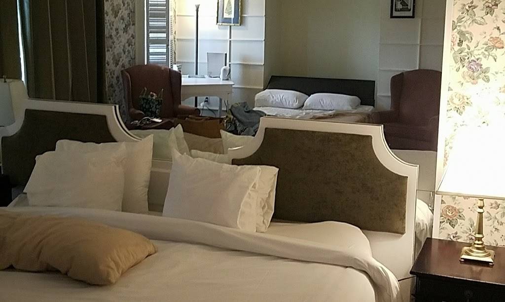 The Stowehof | restaurant | 434 Edson Hill Rd, Stowe, VT 05672, USA | 8022539722 OR +1 802-253-9722