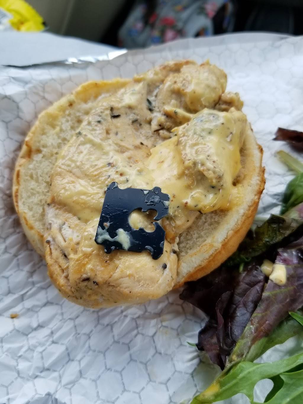 Wendys | restaurant | 50 Roberts Road, Wilmington, OH 45177, USA | 9372839374 OR +1 937-283-9374