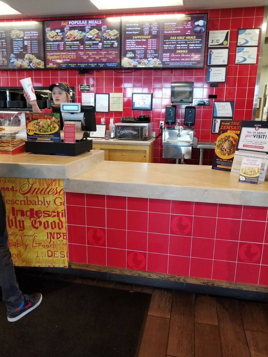 Zaxbys Chicken Fingers & Buffalo Wings | restaurant | 2119 1/2 N Locust Ave, Lawrenceburg, TN 38464, USA | 9312446670 OR +1 931-244-6670