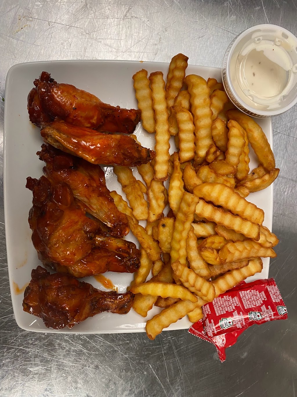 Bens Hookah Lounge | restaurant | 223 Garrison Ave, Fort Smith, AR 72901, USA | 4797556225 OR +1 479-755-6225