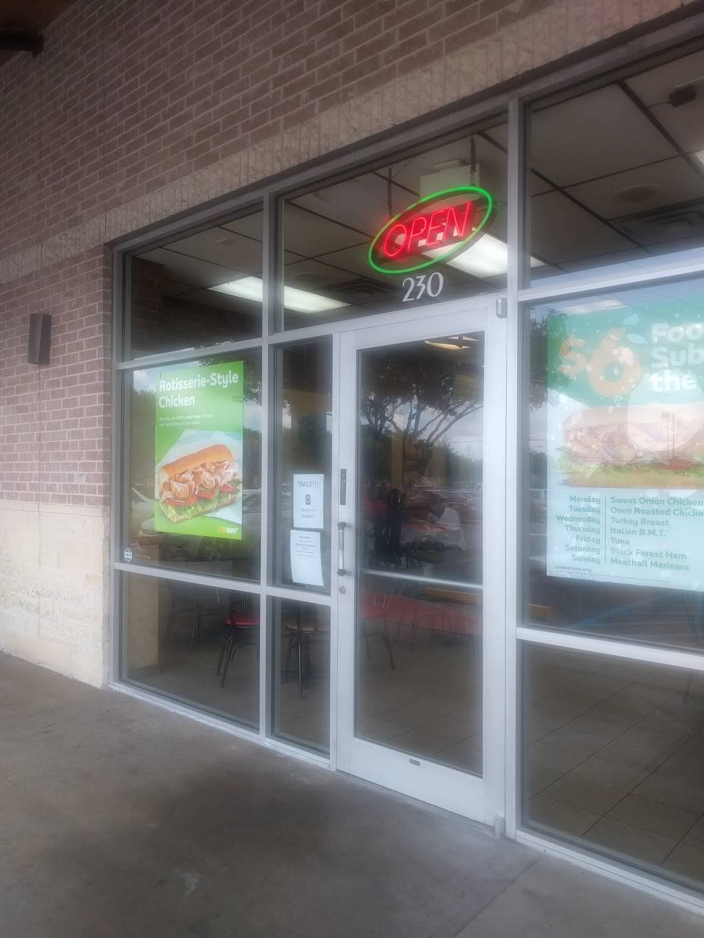 Subway Restaurants | restaurant | Scofield Crossing, 1700 W Parmer Ln Ste 230, Austin, TX 78727, USA | 5128321348 OR +1 512-832-1348