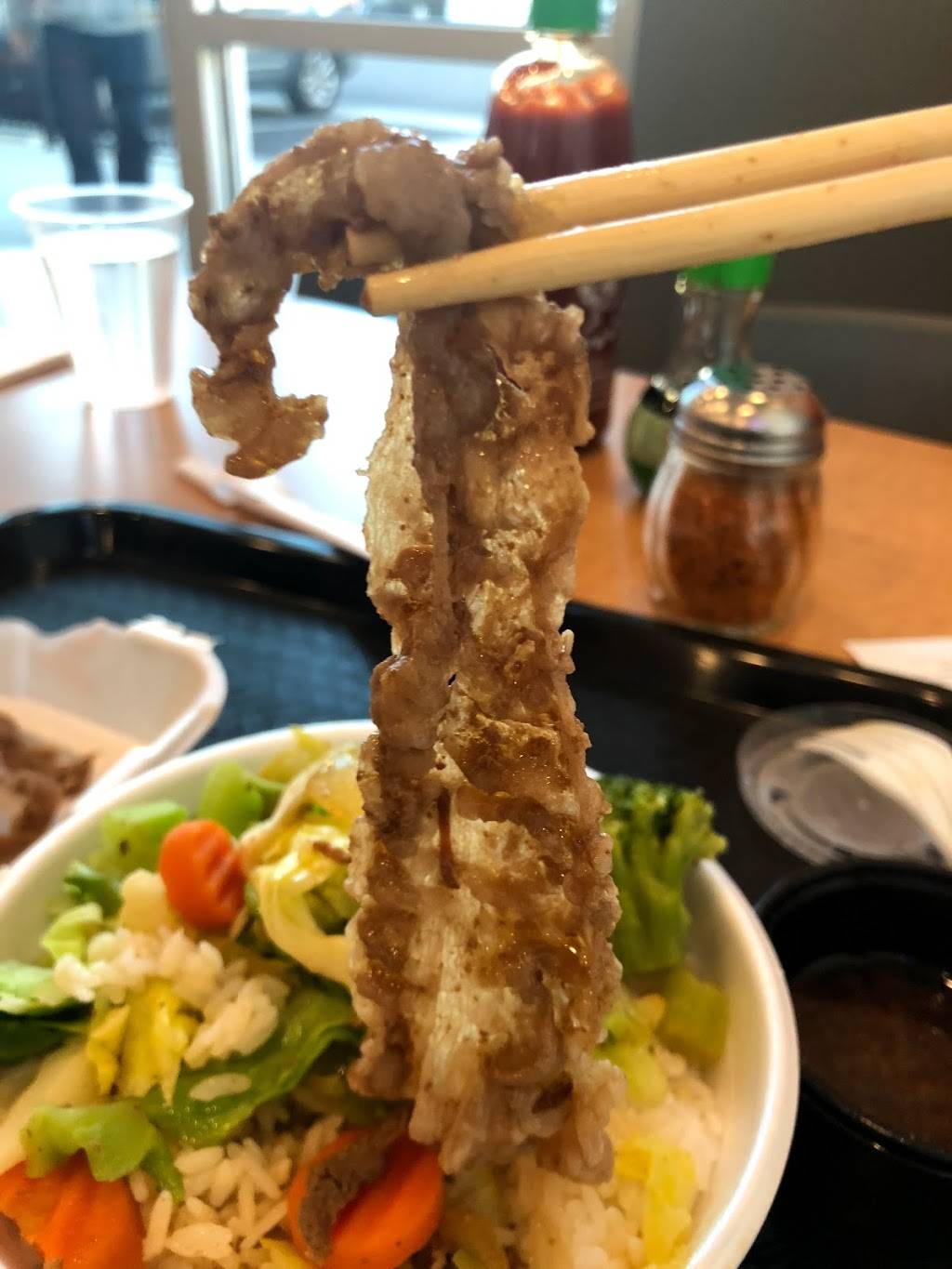 Yoshinoya Japanese kitchen | restaurant | 700 N Centre City Parkway #101, Escondido, CA 92025, USA | 7605949544 OR +1 760-594-9544