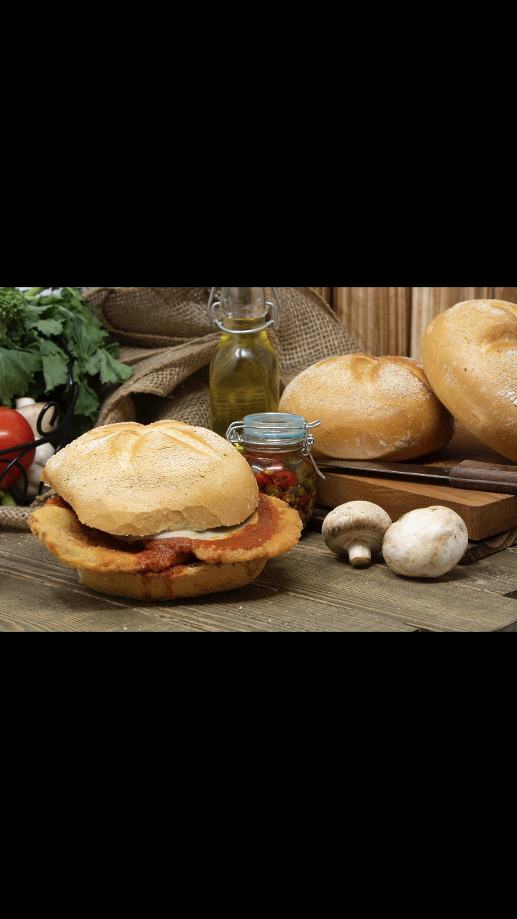 Via Panini Italian Sandwiches | restaurant | 90 Edgeley Blvd, Concord, ON L4K 5W7, Canada | 9057618781 OR +1 905-761-8781