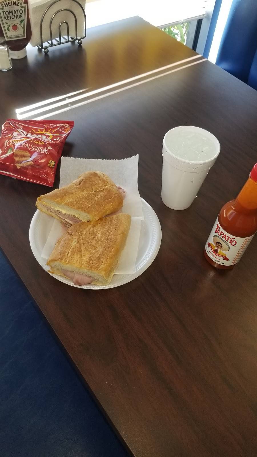 The Sandwich Spot | restaurant | 39013 Co Rd 54, Zephyrhills, FL 33542, USA | 8137836396 OR +1 813-783-6396