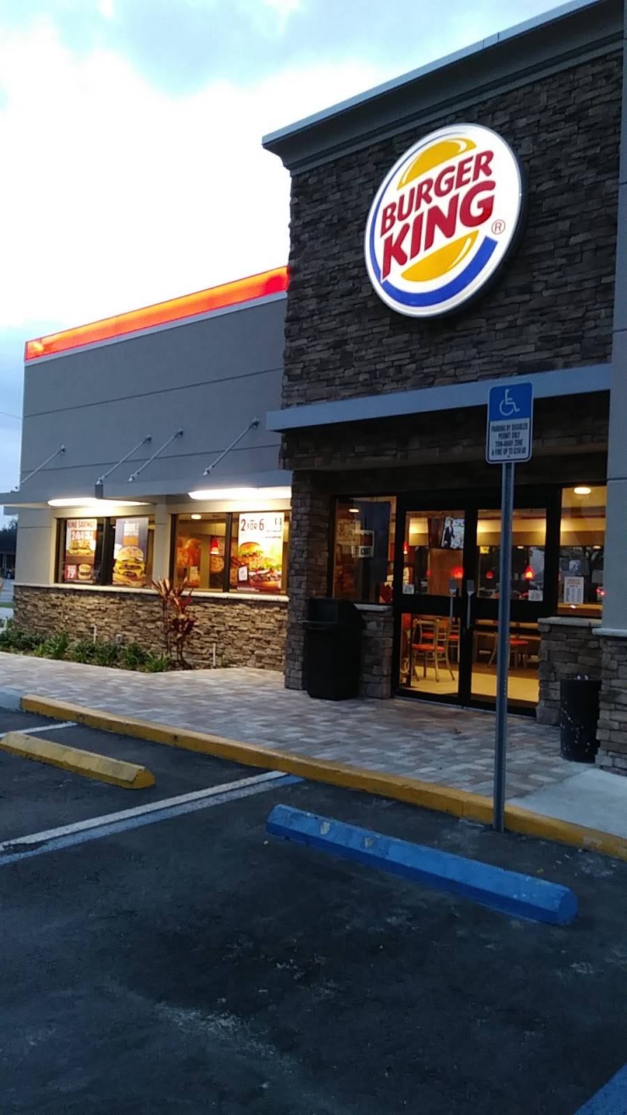 Burger King | restaurant | 5610 North Gall Blvd, Zephyrhills, FL 33542, USA | 8137828780 OR +1 813-782-8780
