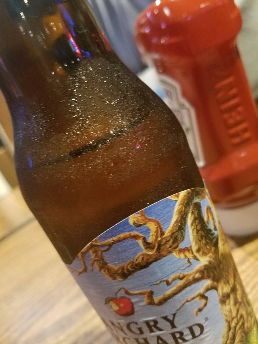 Stineys | restaurant | 255 2nd Ave, Tiffin, OH 44883, USA | 4194472552 OR +1 419-447-2552