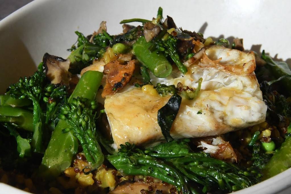 True Food Kitchen | restaurant | 451 Newport Center Dr, Newport Beach, CA 92660, USA | 9496442400 OR +1 949-644-2400