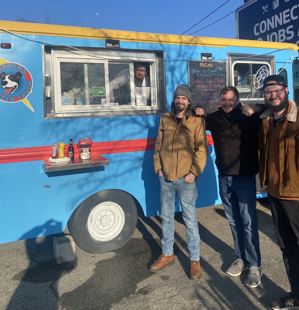 Jetpacks Burger Truck | restaurant | 2634 N High St, Columbus, OH 43202, USA | 6143018575 OR +1 614-301-8575