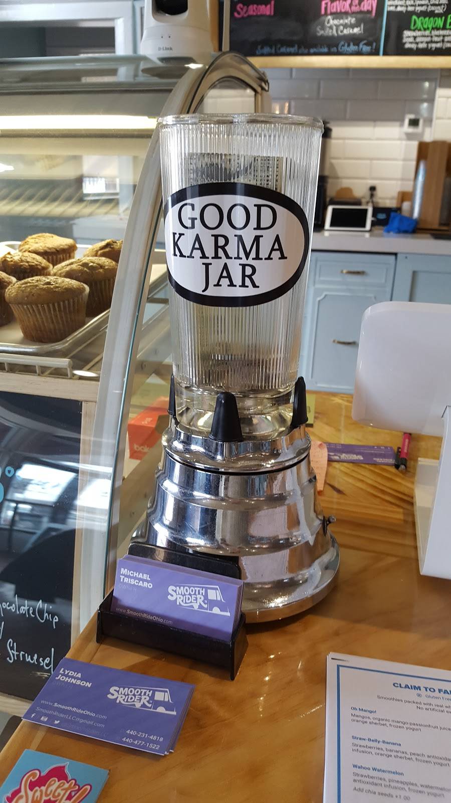 Smooth Rider Smoothies | restaurant | 1983 W 28th St, Cleveland, OH 44113, USA | 4402314818 OR +1 440-231-4818