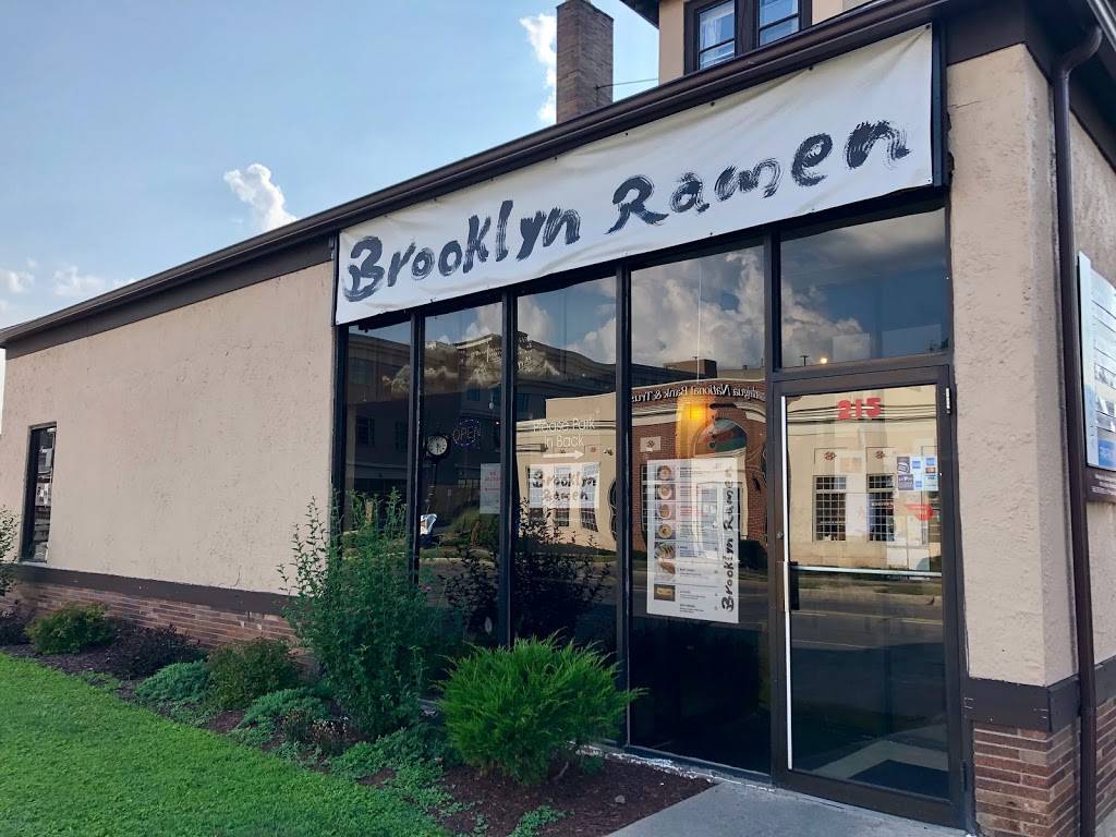 Roc City Ramen | restaurant | 215 Alexander St, Rochester, NY 14607, USA | 5854345551 OR +1 585-434-5551