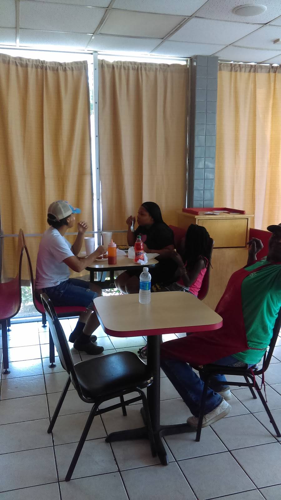 Maryland Fried Chicken | restaurant | 12 Broad St, Augusta, GA 30901, USA | 7067222051 OR +1 706-722-2051