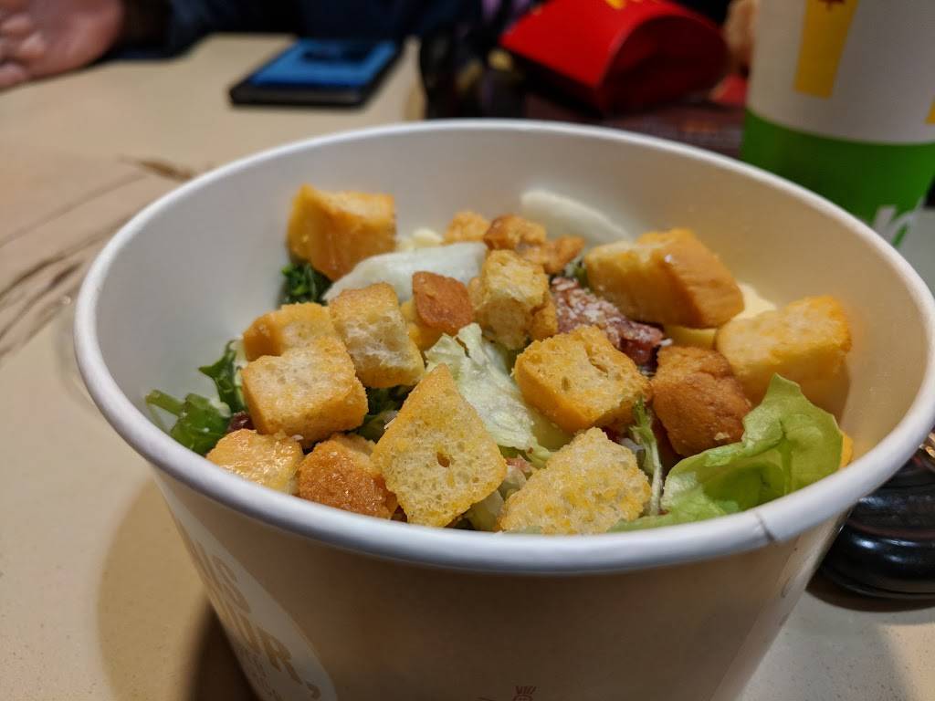 McDonalds | cafe | 7777 Tecumseh Rd E, Windsor, ON N8T 1G3, Canada | 5199454751 OR +1 519-945-4751