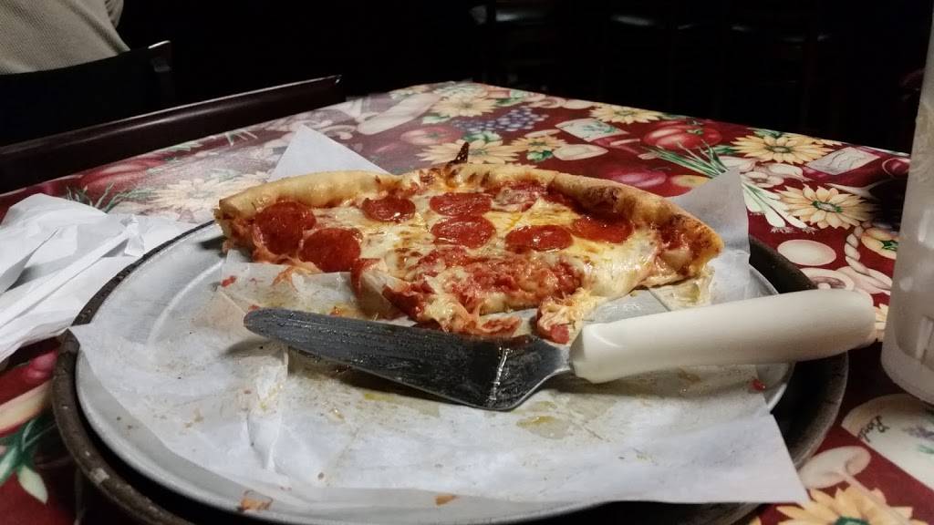 Belleria Pizza & Italian | restaurant | 8485 Market St, Youngstown, OH 44512, USA | 3307588181 OR +1 330-758-8181