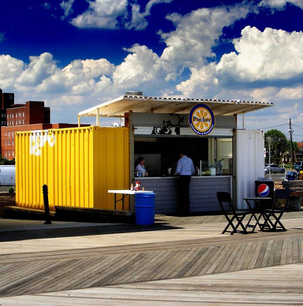 Pucker Lemonade & Beach Fries | restaurant | 1150 Ocean Ave, Asbury Park, NJ 07712, USA | 7326706590 OR +1 732-670-6590