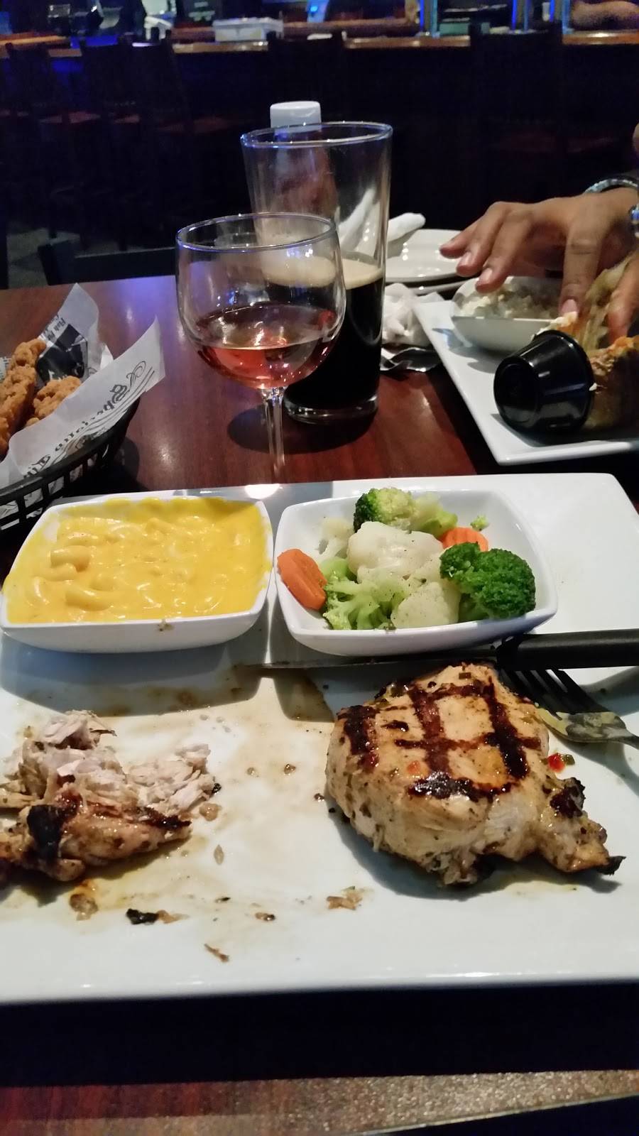 J. Dublins Pour House | restaurant | 1954 Buchholzer Blvd, Akron, OH 44310, USA | 3306333000 OR +1 330-633-3000