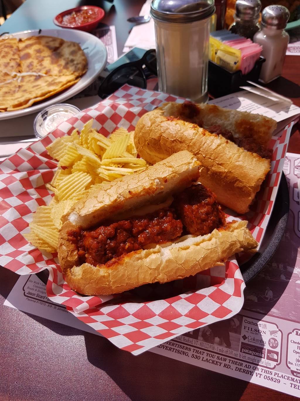 Everybuddys Casual Dining | restaurant | 774 Main St, Lyndonville, VT 05851, USA | 8026268685 OR +1 802-626-8685