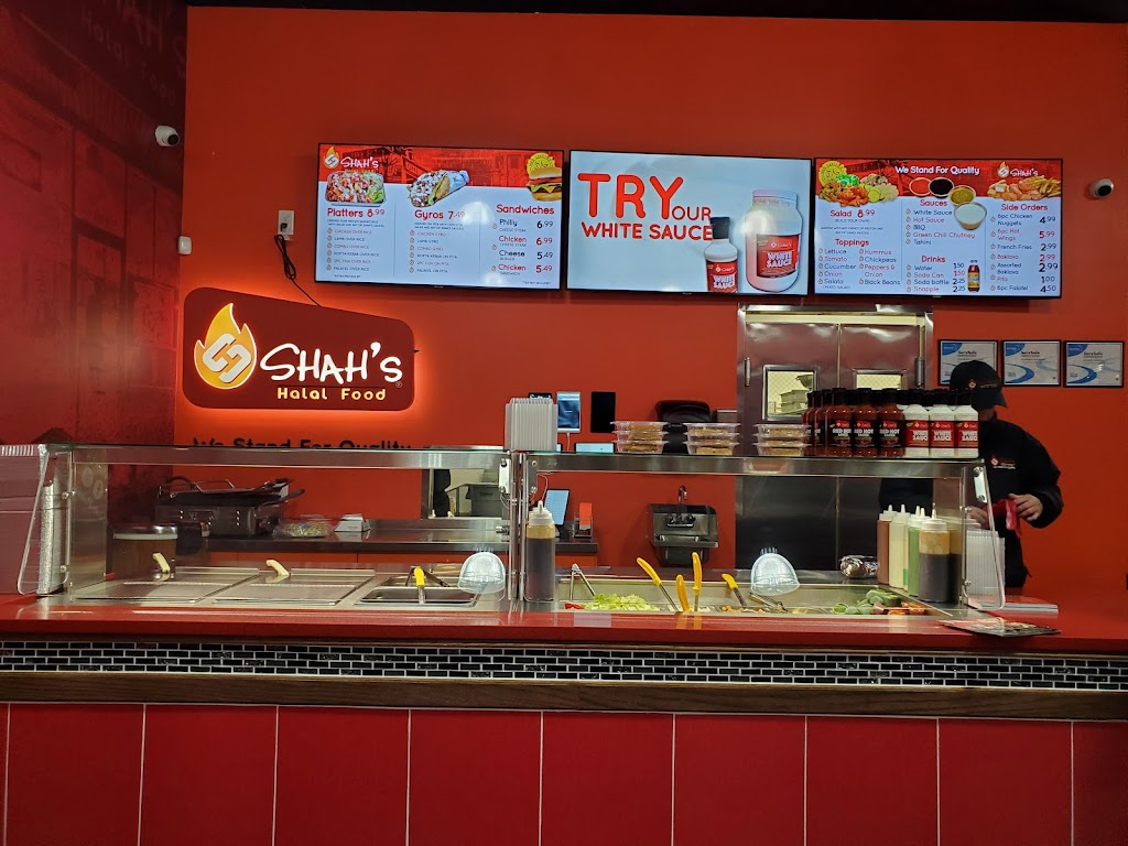 Shahs Halal Food Orange | restaurant | 116 Boston Post Rd, Orange, CT 06477, USA | 2032984240 OR +1 203-298-4240