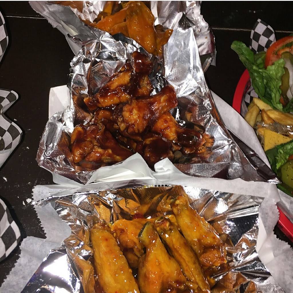 Good Brothas Bar & Grill | restaurant | 6700 Savannah Ave, Cincinnati, OH 45239, USA | 5135210919 OR +1 513-521-0919