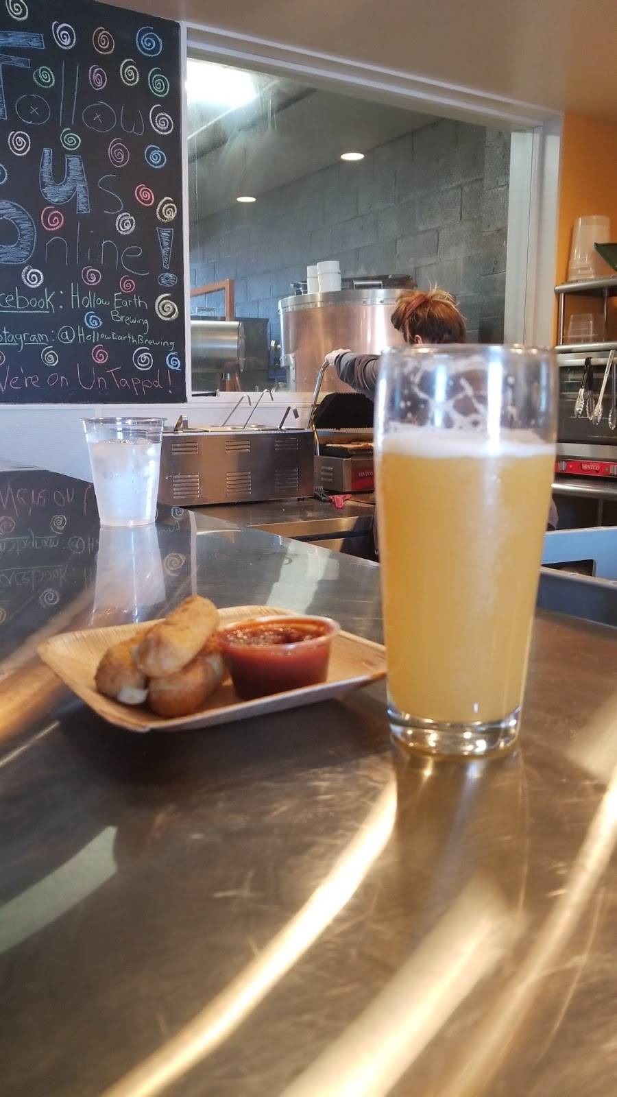 Hollow Earth Brewing | restaurant | 19 N 3rd St, Oxford, PA 19363, USA | 6107323959 OR +1 610-732-3959