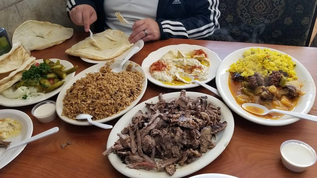 Golden Chicken | restaurant | 13126 W Warren Ave, Dearborn, MI 48126, USA | 3135814477 OR +1 313-581-4477