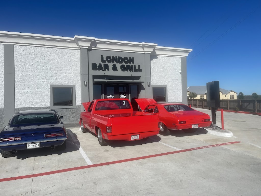 London Bar and Grill | restaurant | 1290 FM 43 k, Corpus Christi, TX 78415, USA | 3614624575 OR +1 361-462-4575