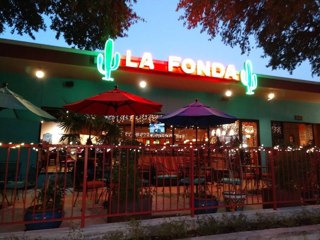 La Fonda | restaurant | 8633 Crownhill Blvd, San Antonio, TX 78209, USA | 2108244231 OR +1 210-824-4231