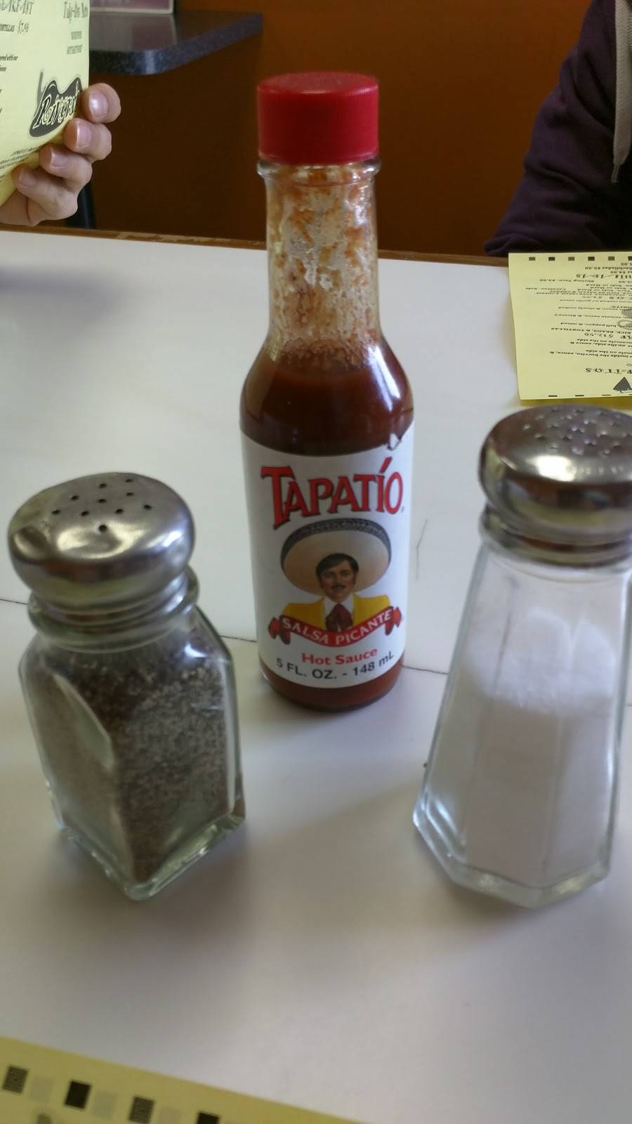 Riveras | restaurant | 13965 Stage Rd B, Santa Fe Springs, CA 90670, USA | 5624040462 OR +1 562-404-0462