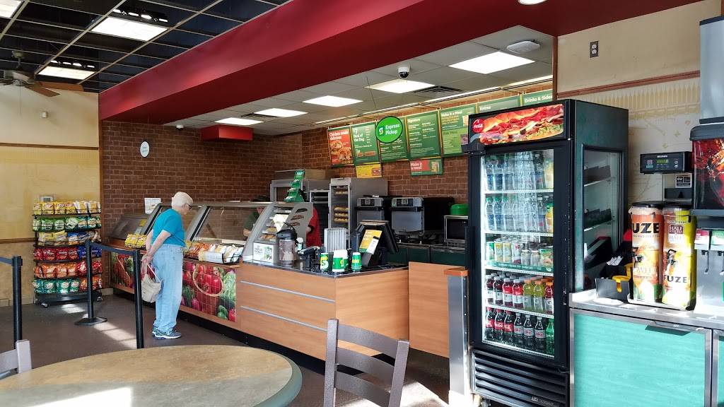 Subway | meal takeaway | 2715 E Tudor Rd, Anchorage, AK 99507, USA | 9075637827 OR +1 907-563-7827
