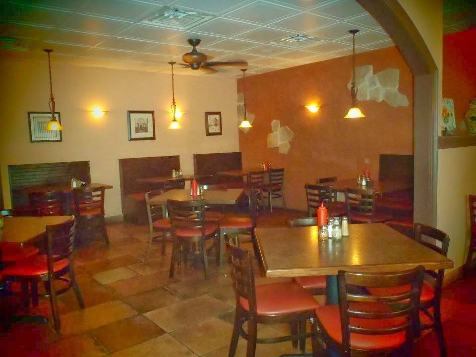 Dominicks Pizza Restaurant | restaurant | 5780 Easton Rd, Doylestown, PA 18902, USA | 2157660210 OR +1 215-766-0210