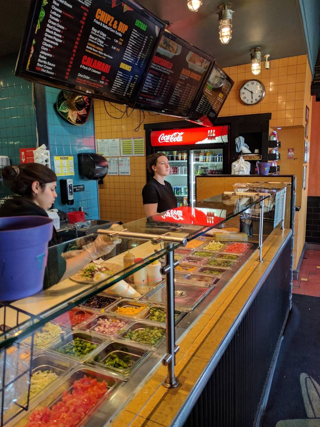 Burrito Boyz | restaurant | 1197 The Queensway, Etobicoke, ON M8Z 1R8, Canada | 4163542699 OR +1 416-354-2699