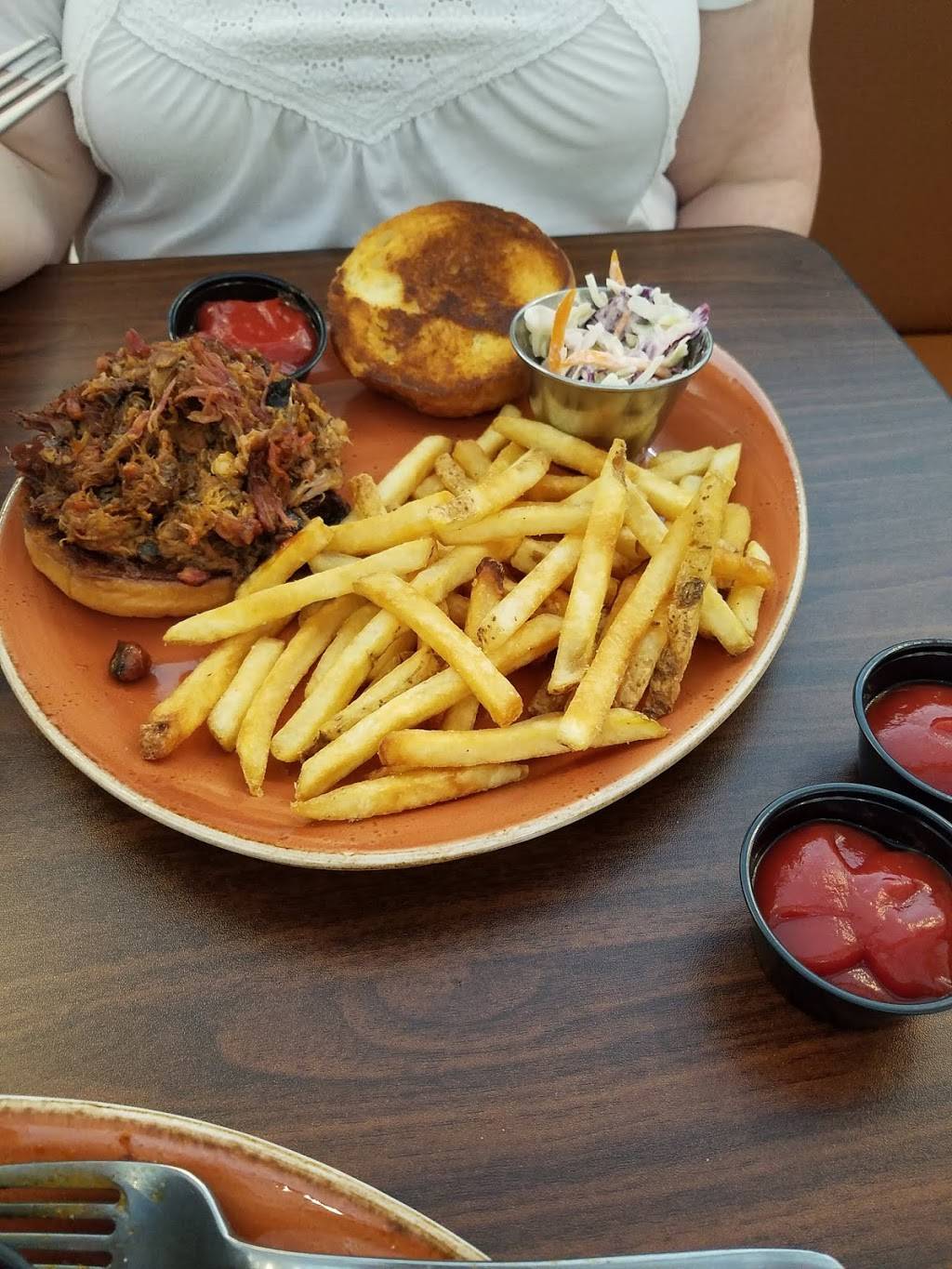 Teays River Brewing & Public House | restaurant | 3000 S 9th St Ste A, Lafayette, IN 47909, USA | 7657466614 OR +1 765-746-6614