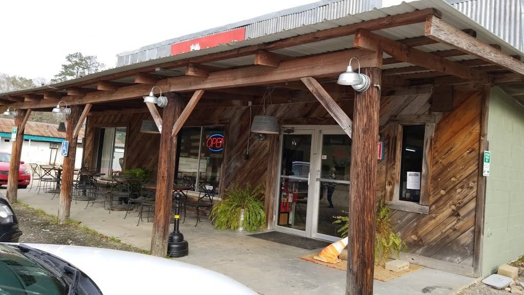 Hog Heaven Smokehouse | restaurant | 83512 LA-21, Bogalusa, LA 70427, USA | 9858863400 OR +1 985-886-3400