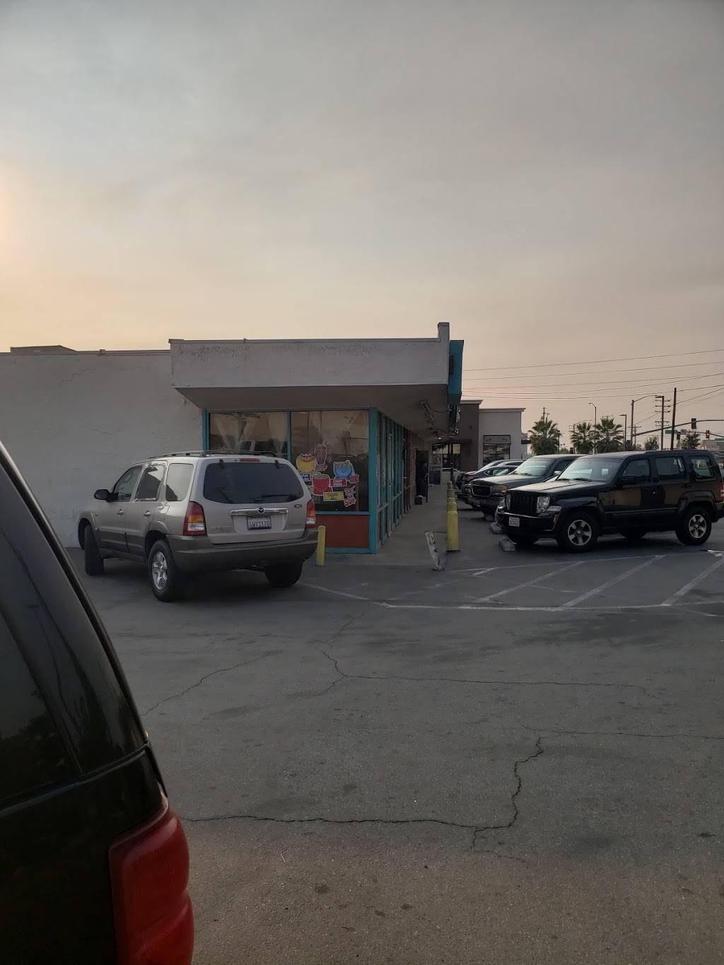 Pupusas Y Mas | restaurant | 136 E Arrow Hwy, Covina, CA 91722, USA | 6269794334 OR +1 626-979-4334