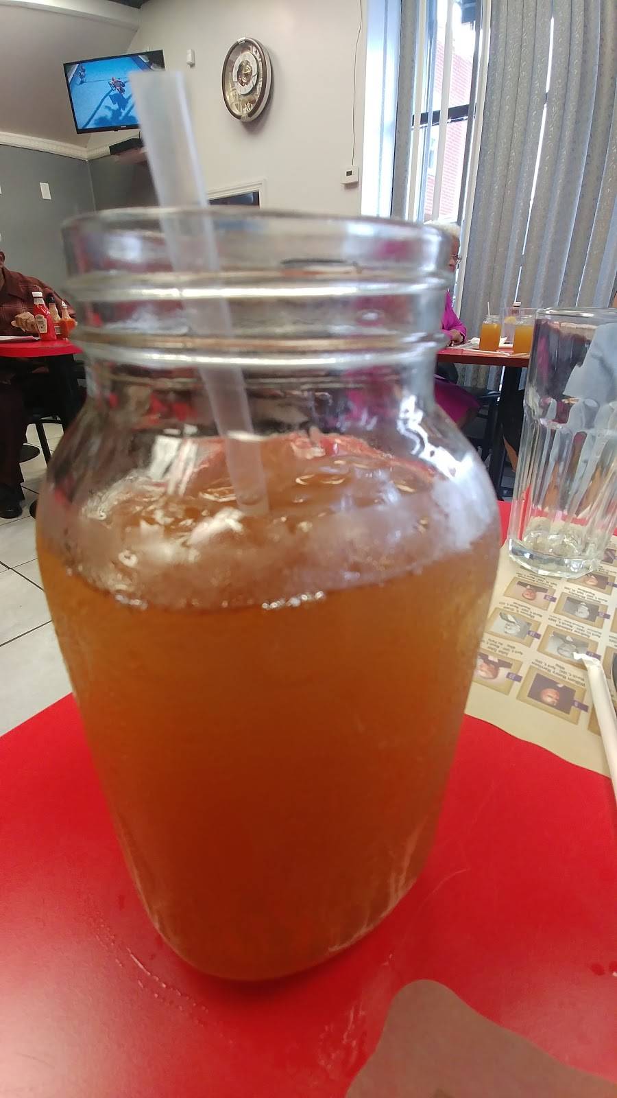 Tasteys Gails Southern Style Soul Food | restaurant | 275 Sanford St, East Orange, NJ 07018, USA | 8625201242 OR +1 862-520-1242