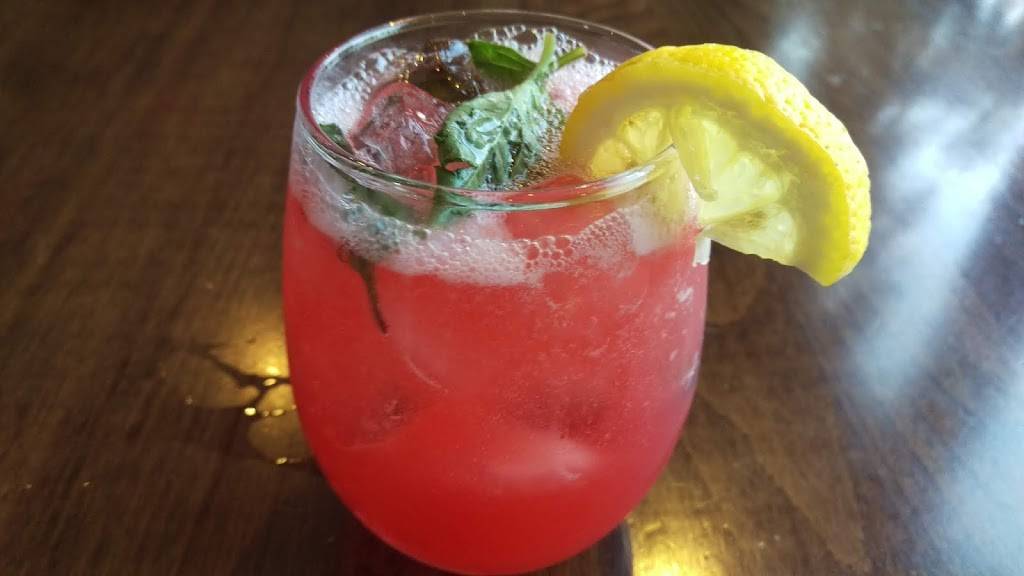 Pa De Thai Restaurant | restaurant | 264 Old River Rd, Edgewater, NJ 07020, USA | 2019459999 OR +1 201-945-9999