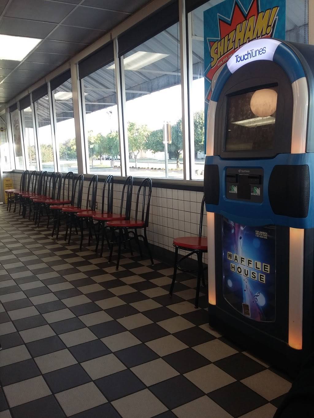 Waffle House | meal takeaway | 1106 S Cockrell Hill Rd, Duncanville, TX 75137, USA | 9727802983 OR +1 972-780-2983