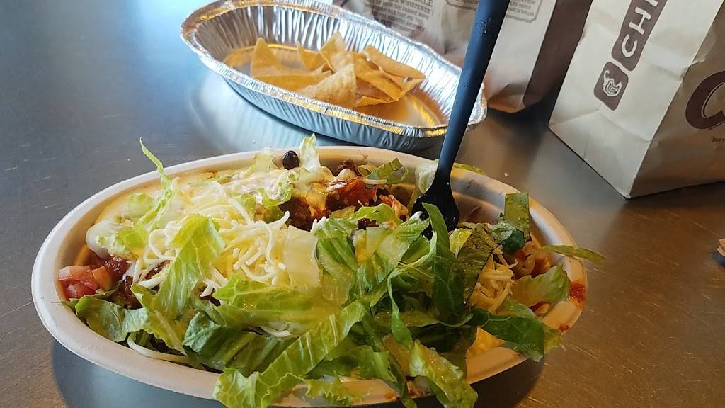 Chipotle Mexican Grill | restaurant | 3046 Solomons Island Rd Ste 200, Edgewater, MD 21037, USA | 4109567484 OR +1 410-956-7484