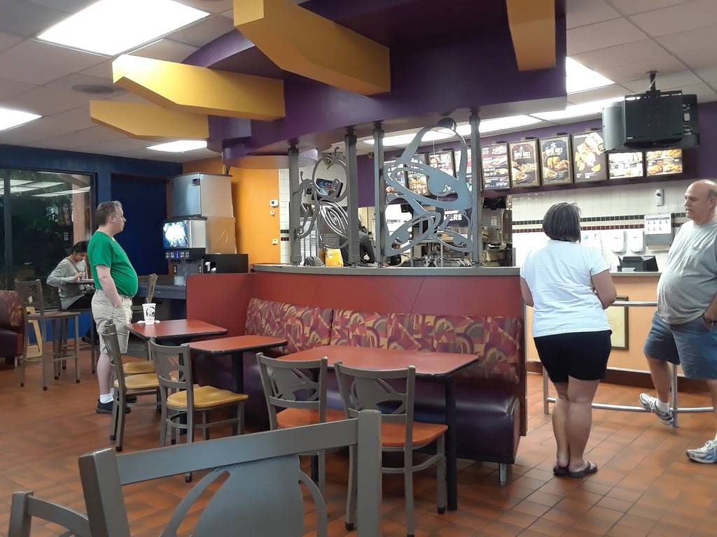 Taco Bell | meal takeaway | 10050 GA-92, Woodstock, GA 30188, USA | 7709246724 OR +1 770-924-6724
