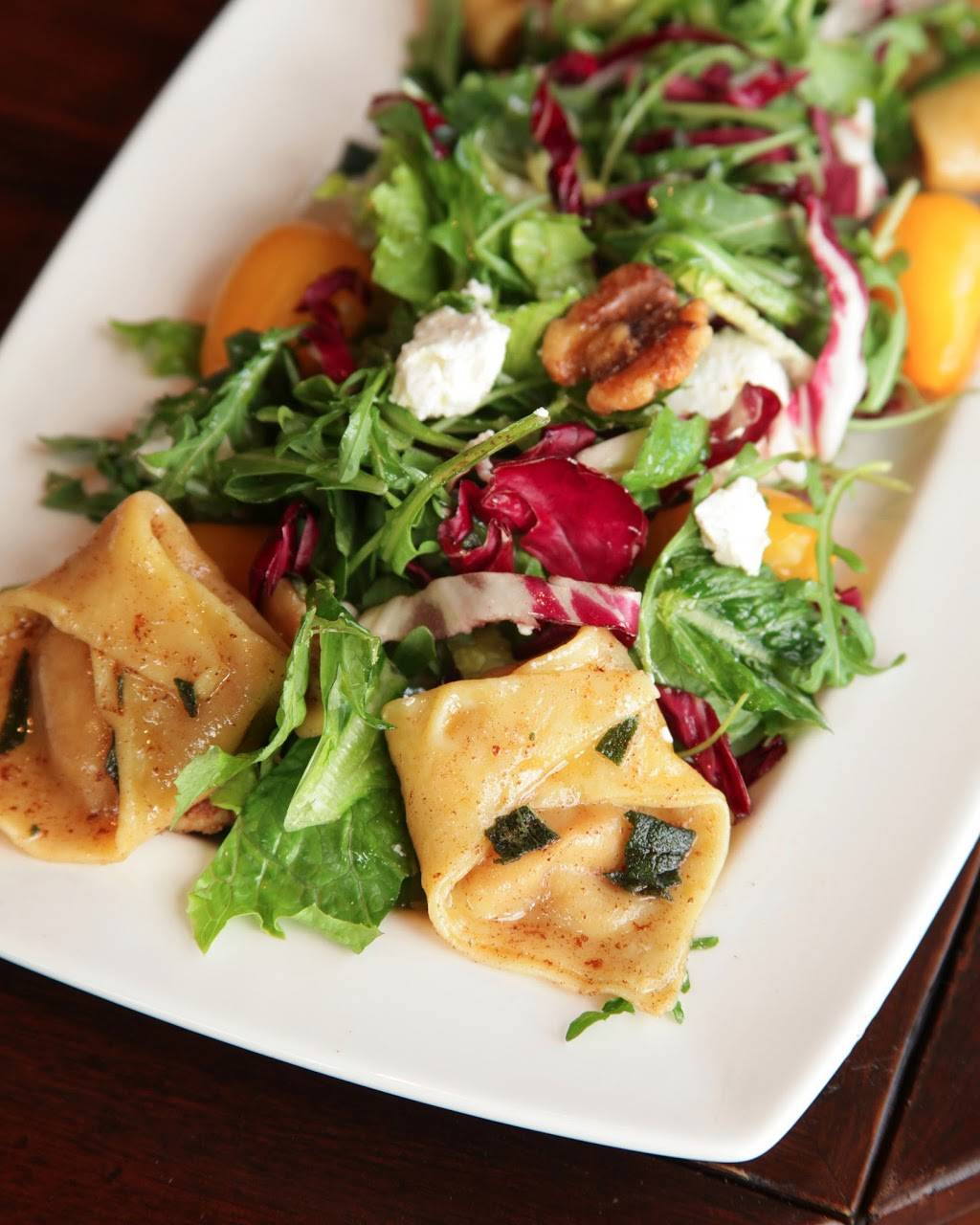 Tuscan Kitchen | restaurant | 67 Main St, Salem, NH 03079, USA | 6039524875 OR +1 603-952-4875