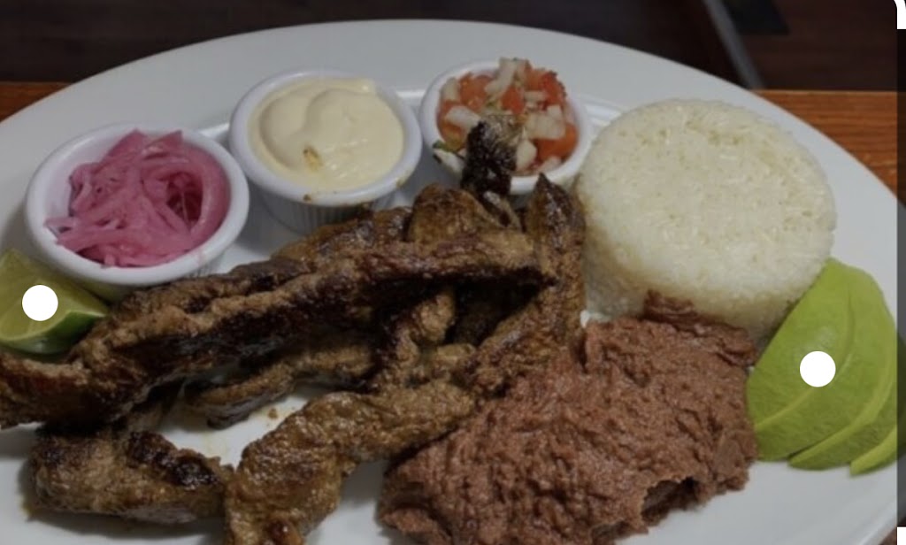 Delicias El Catrachito | restaurant | 5846 W Montrose Ave, Chicago, IL 60634, USA | 7734157505 OR +1 773-415-7505