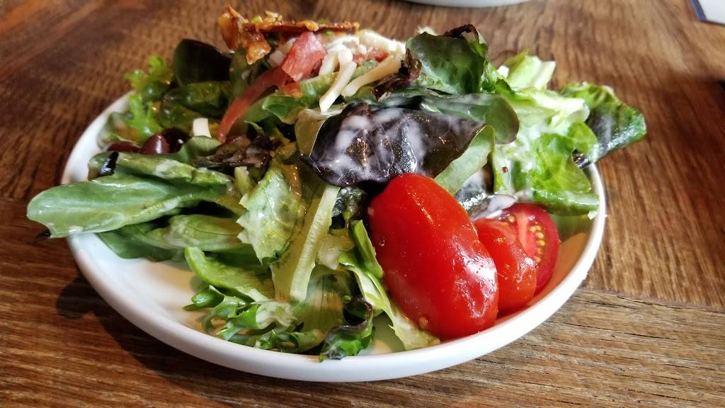 3 Palms Pinecrest | restaurant | 200 Park Ave Suite 146, Highland Hills, OH 44122, USA | 2164501060 OR +1 216-450-1060