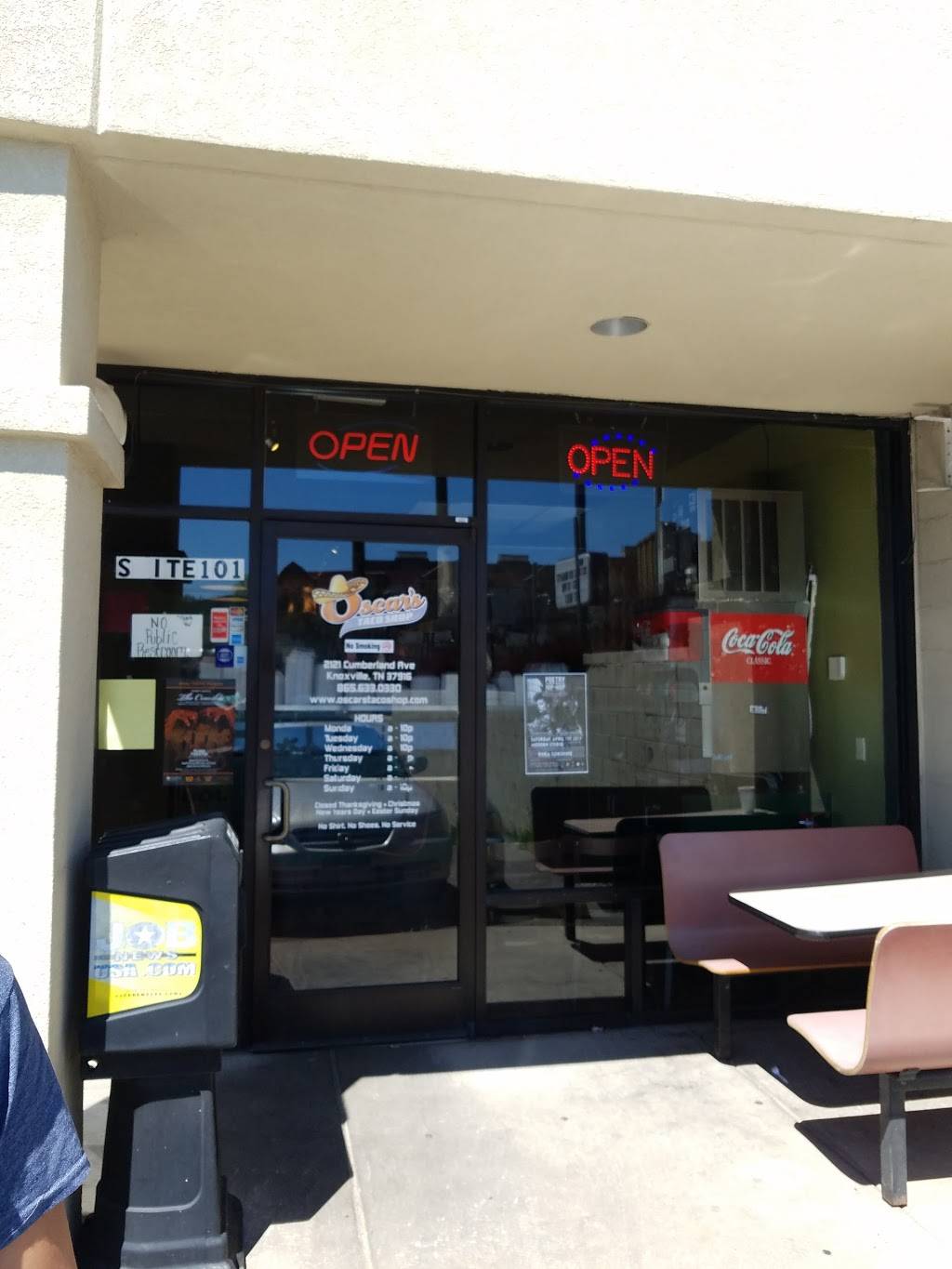 Victors Taco Shop | restaurant | 2121 Cumberland Ave #2817, Knoxville, TN 37916, USA | 8656330330 OR +1 865-633-0330