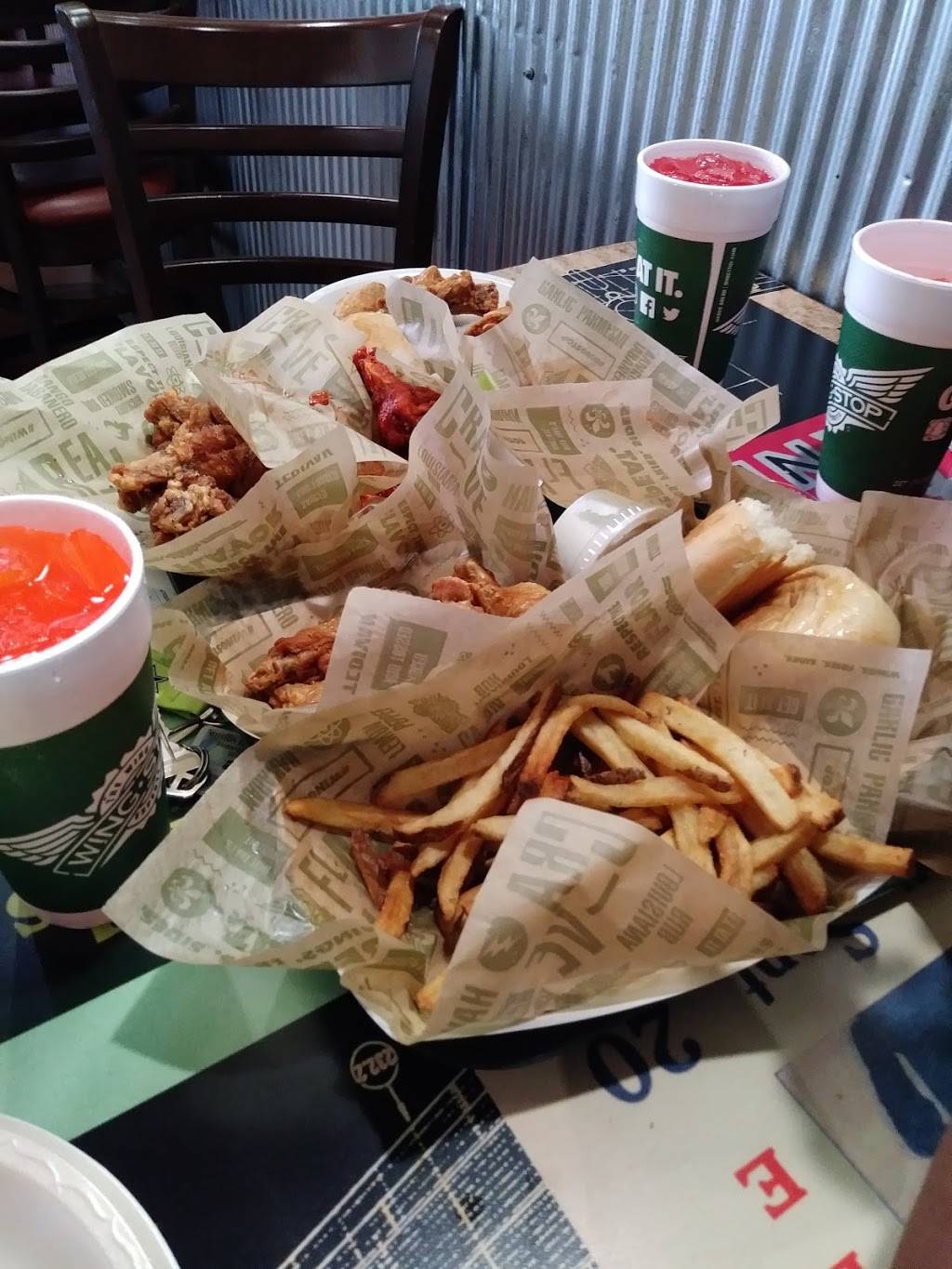 Wingstop | restaurant | 8558 Firestone Blvd, Downey, CA 90241, USA | 5629232222 OR +1 562-923-2222