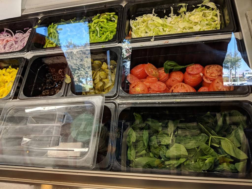 Subway | restaurant | 1561 E Pacheco Blvd W, Los Banos, CA 93635, USA | 2098276500 OR +1 209-827-6500