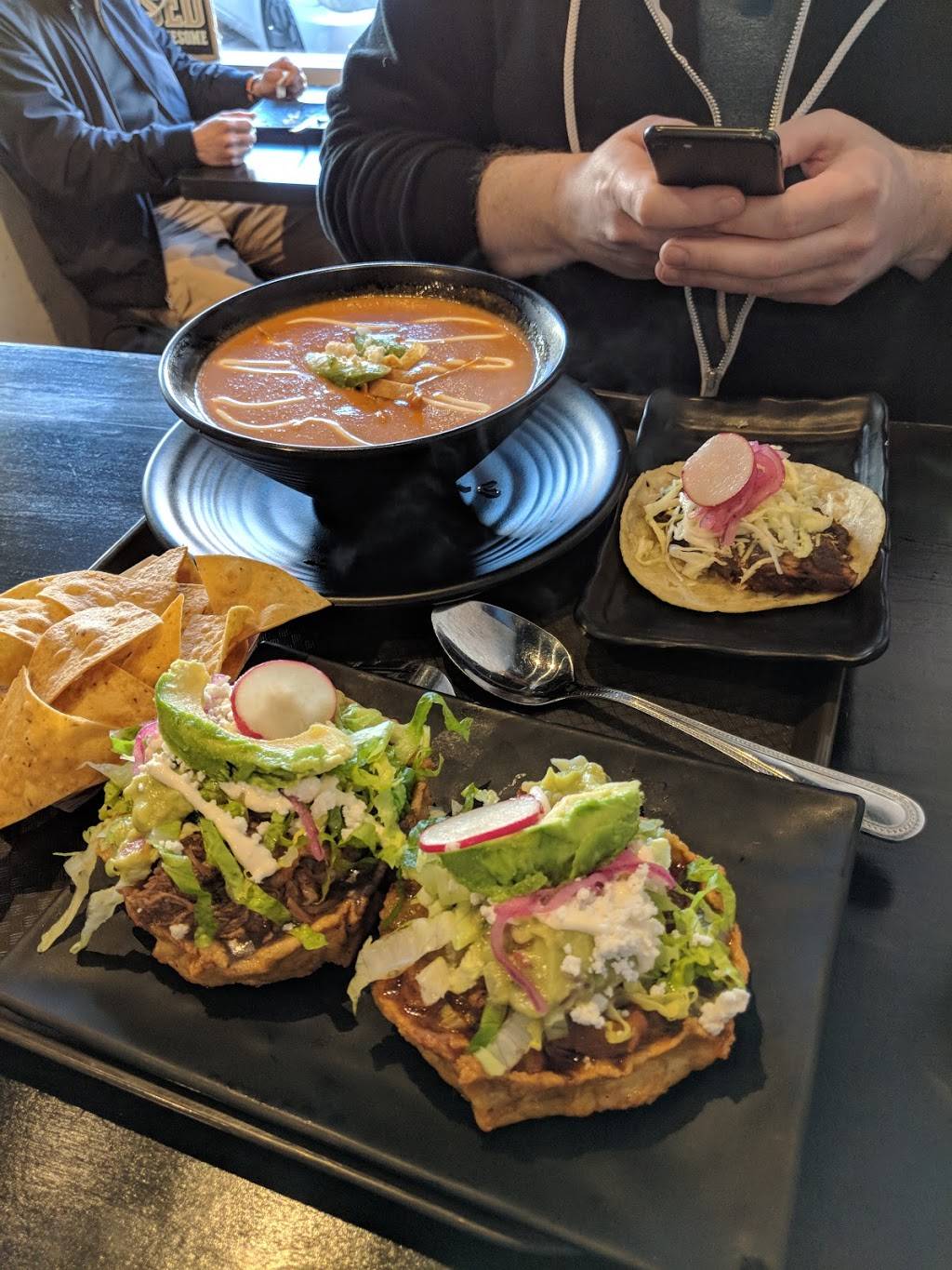 Taqueria Los Mayas | restaurant | 331 Clement St, San Francisco, CA 94118, USA | 4155482800 OR +1 415-548-2800