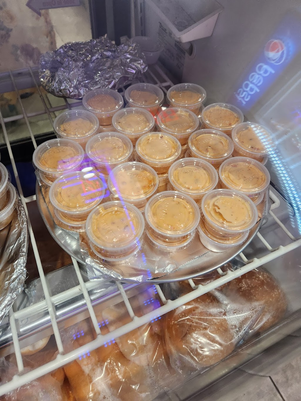 Quick N Fresh Pizza and Restaurant | restaurant | 7200 West Chester Pike, Upper Darby, PA 19082, USA | 4844613155 OR +1 484-461-3155