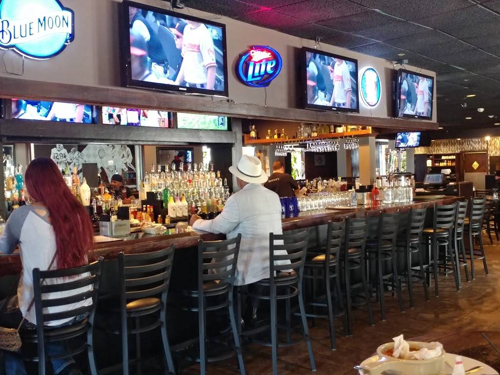 Bocces Bar and Grill | restaurant | 3909 Lincoln Hwy, Matteson, IL 60443, USA | 7087488080 OR +1 708-748-8080