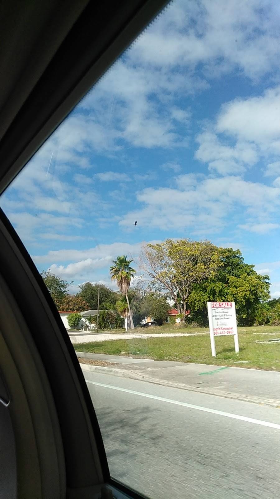 Hong Kong Wok | meal takeaway | 2919 N Military Trl D, West Palm Beach, FL 33409, USA | 5616834991 OR +1 561-683-4991