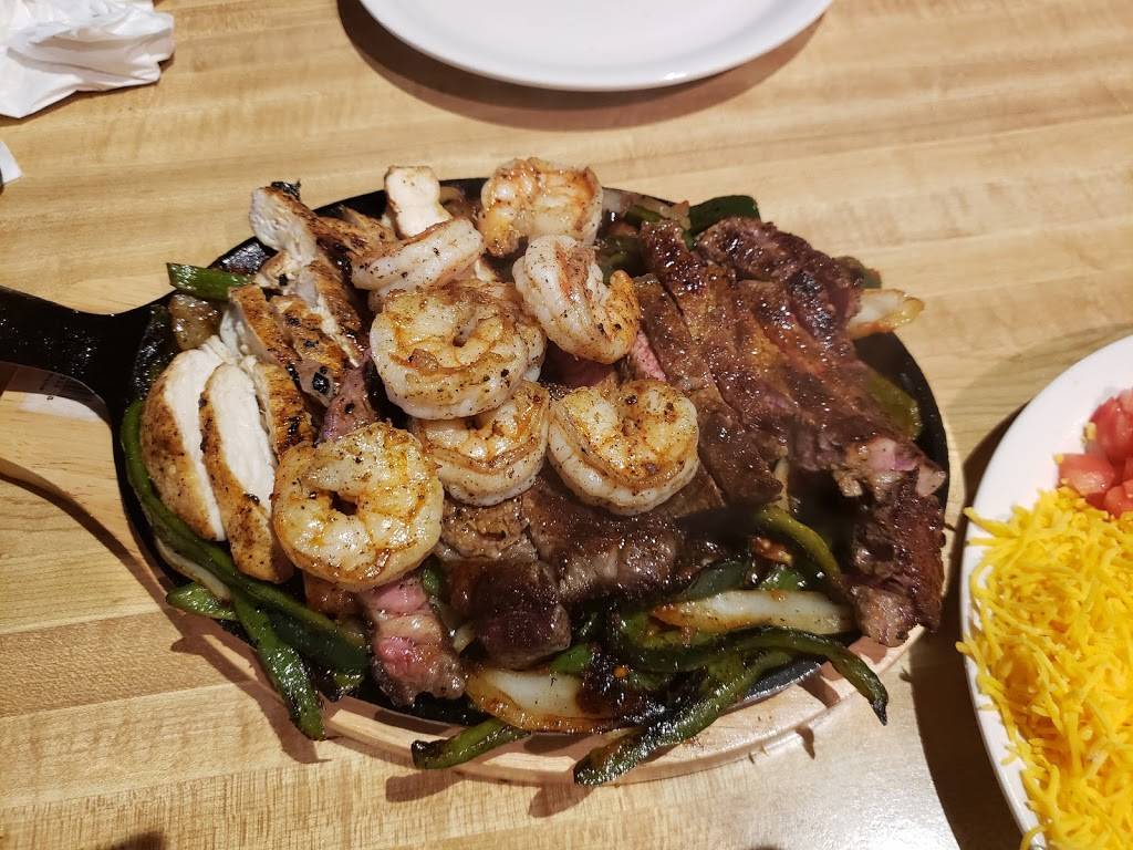 Skeetown Tavern | restaurant | 1308 W Sherman Blvd, Muskegon, MI 49441, USA | 2317556818 OR +1 231-755-6818