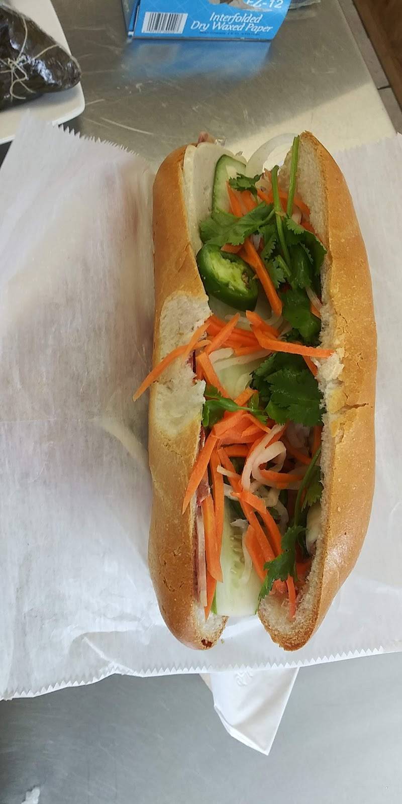 Viet Thai Express | restaurant | 336 Cardinal Oconnell Pkwy, Lowell, MA 01854, USA | 9784529702 OR +1 978-452-9702